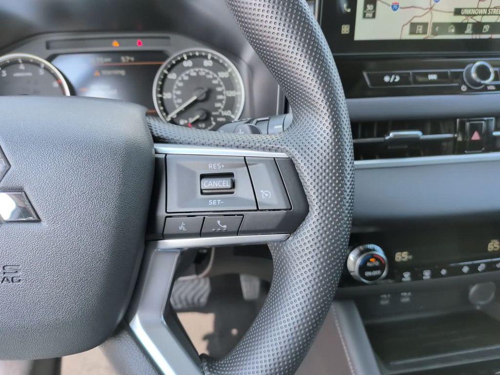 new 2026 Mitsubishi Outlander car, priced at $33,928