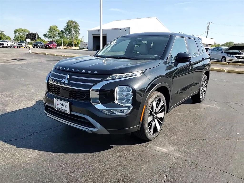 new 2025 Mitsubishi Outlander car, priced at $36,685