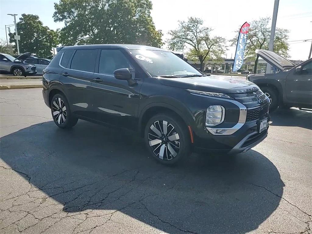 new 2025 Mitsubishi Outlander car, priced at $36,685