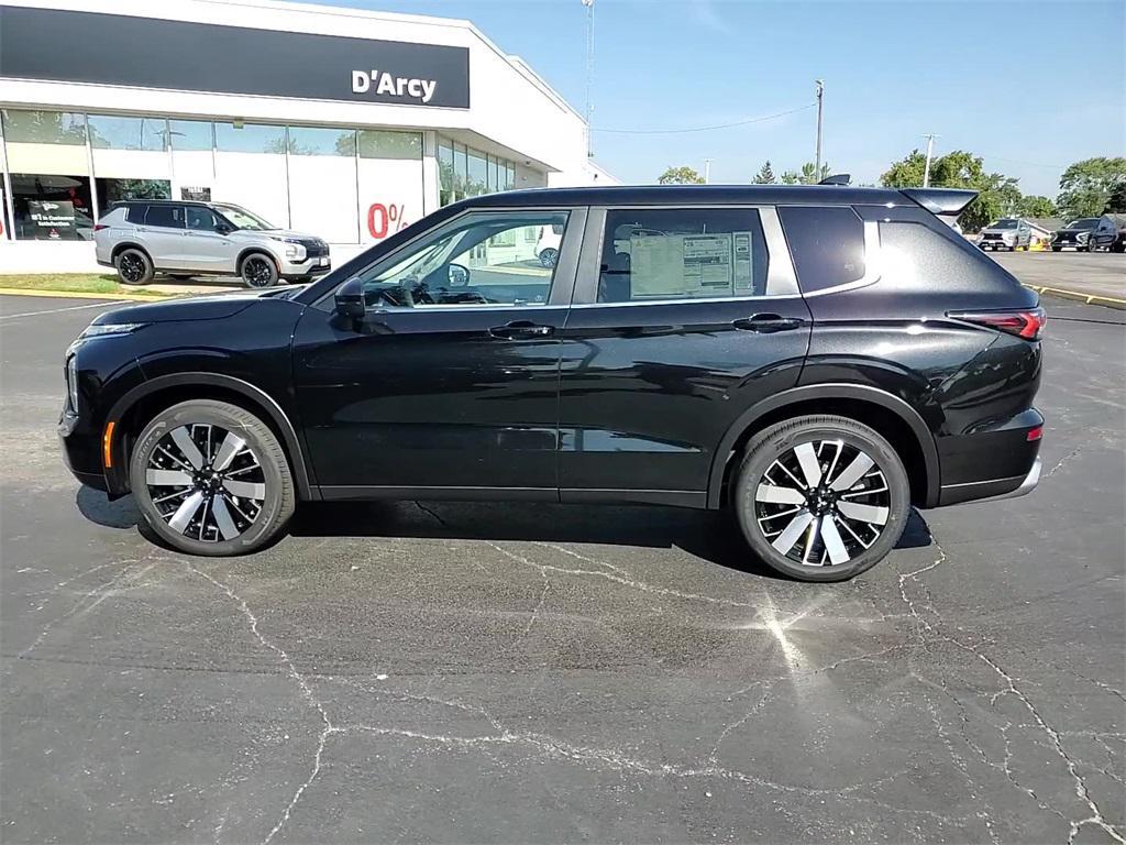 new 2025 Mitsubishi Outlander car, priced at $36,685