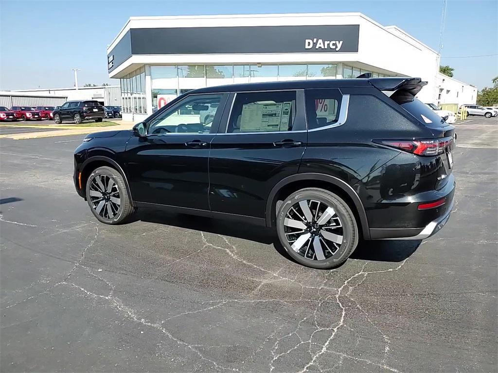 new 2025 Mitsubishi Outlander car, priced at $36,685