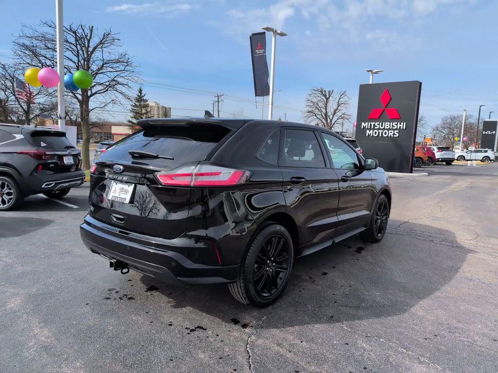 used 2022 Ford Edge car, priced at $28,075