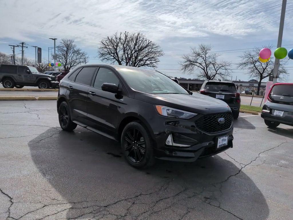 used 2022 Ford Edge car, priced at $28,075