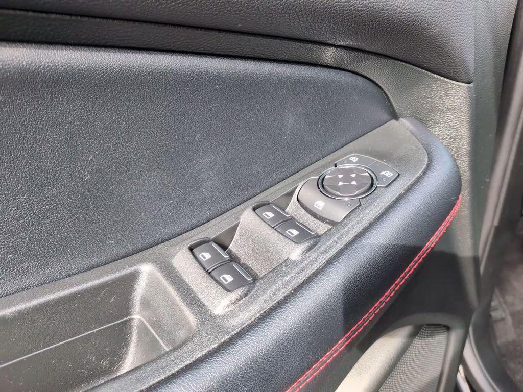 used 2022 Ford Edge car, priced at $28,075