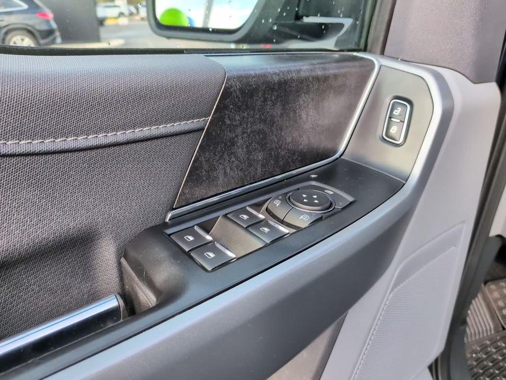 used 2021 Ford F-150 car, priced at $31,000