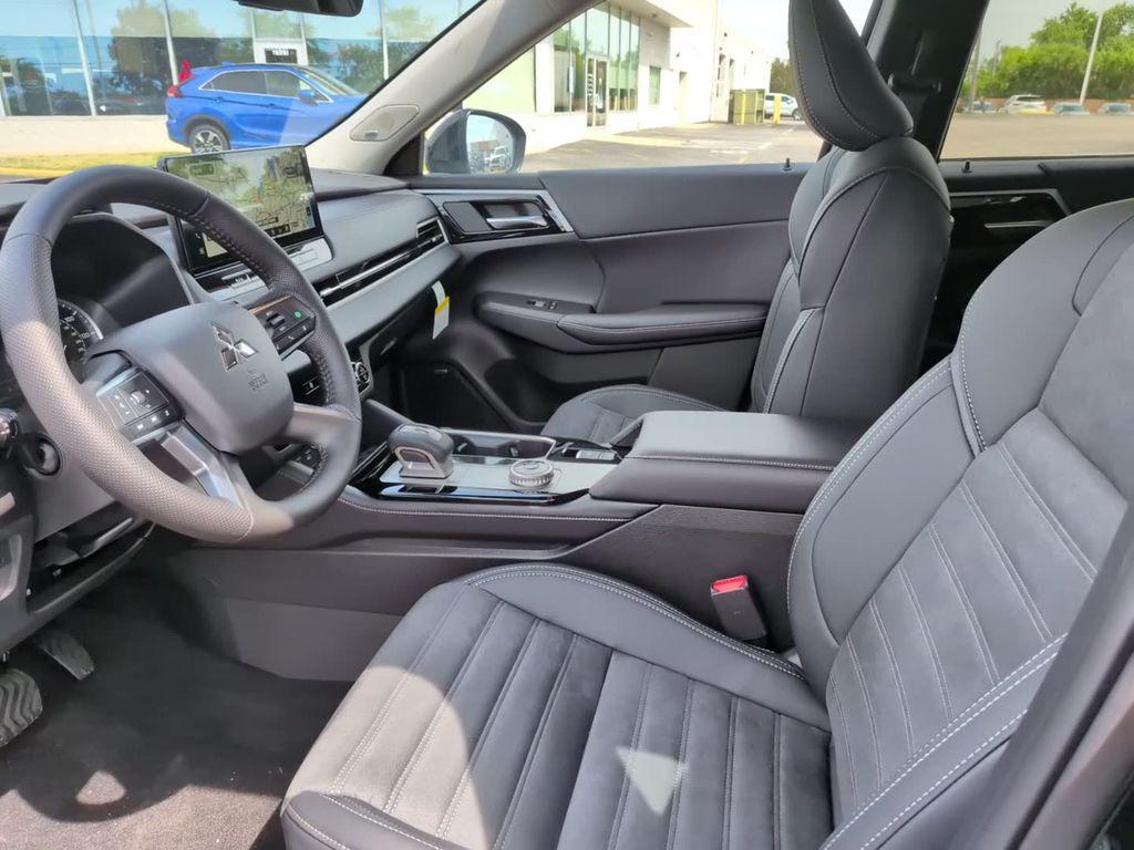 new 2026 Mitsubishi Outlander car, priced at $35,943
