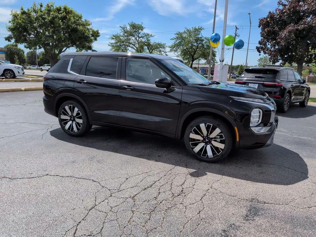 new 2026 Mitsubishi Outlander car, priced at $35,943