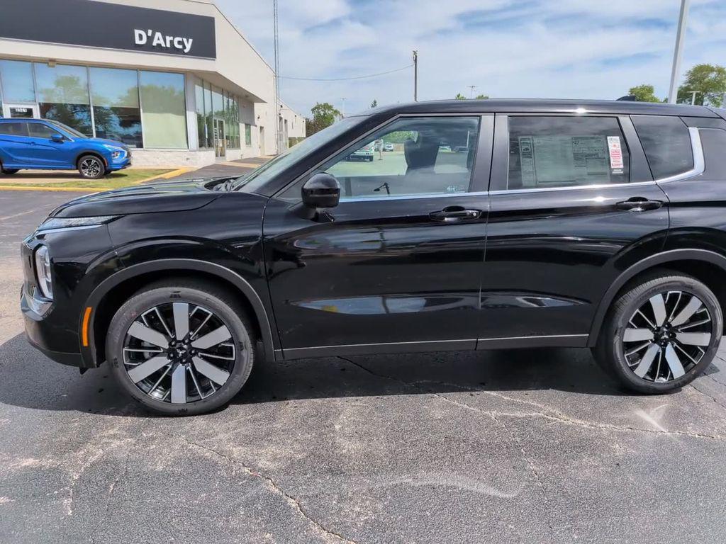 new 2026 Mitsubishi Outlander car, priced at $35,943