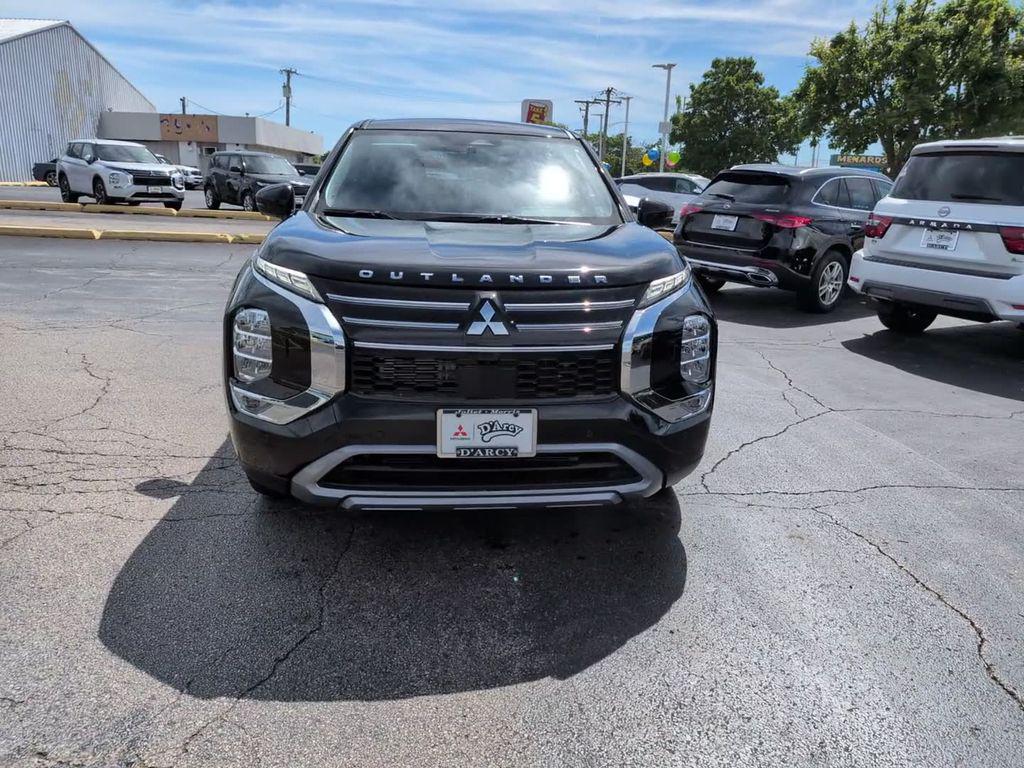 new 2026 Mitsubishi Outlander car, priced at $35,943