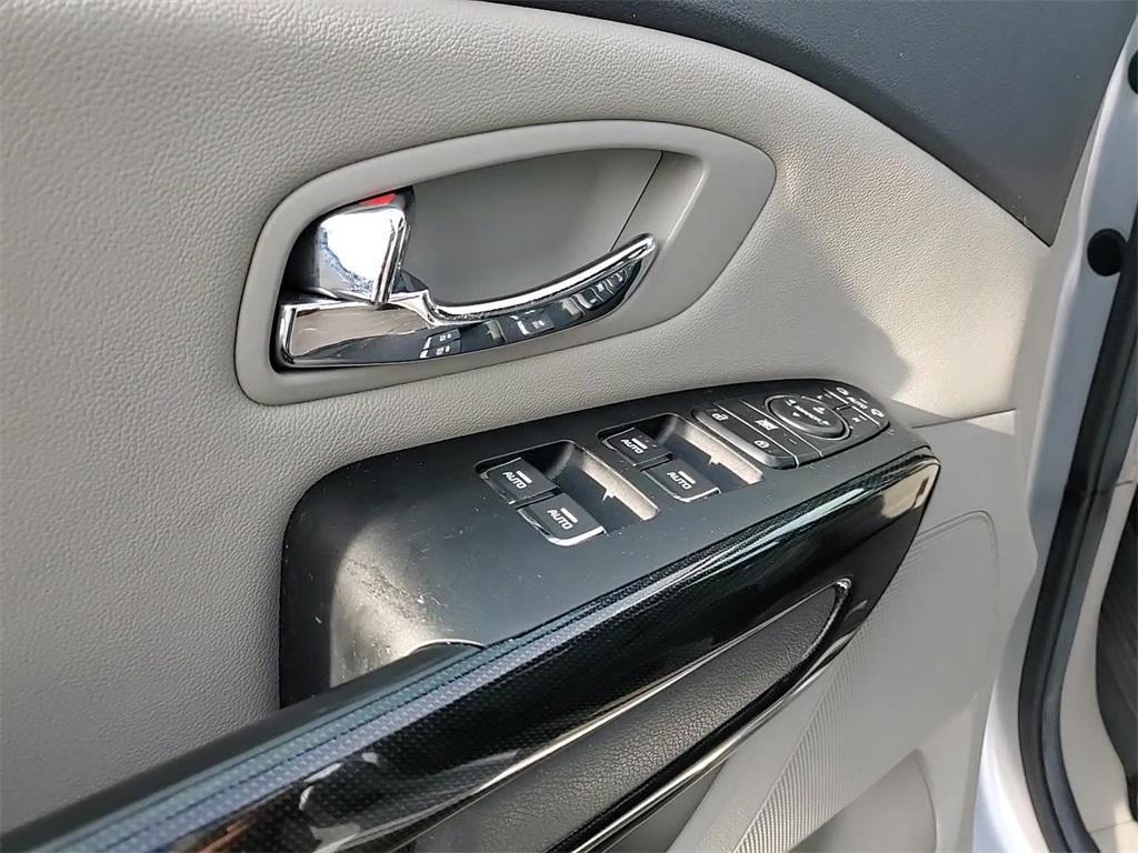 used 2017 Kia Sedona car, priced at $7,667