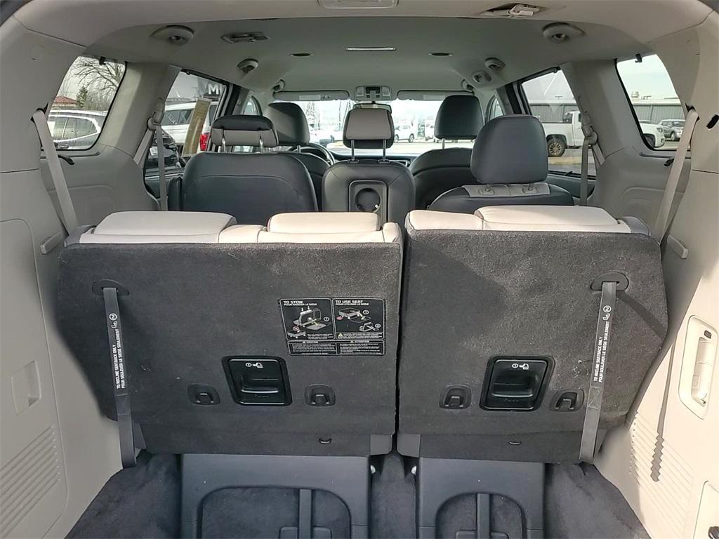 used 2017 Kia Sedona car, priced at $7,667