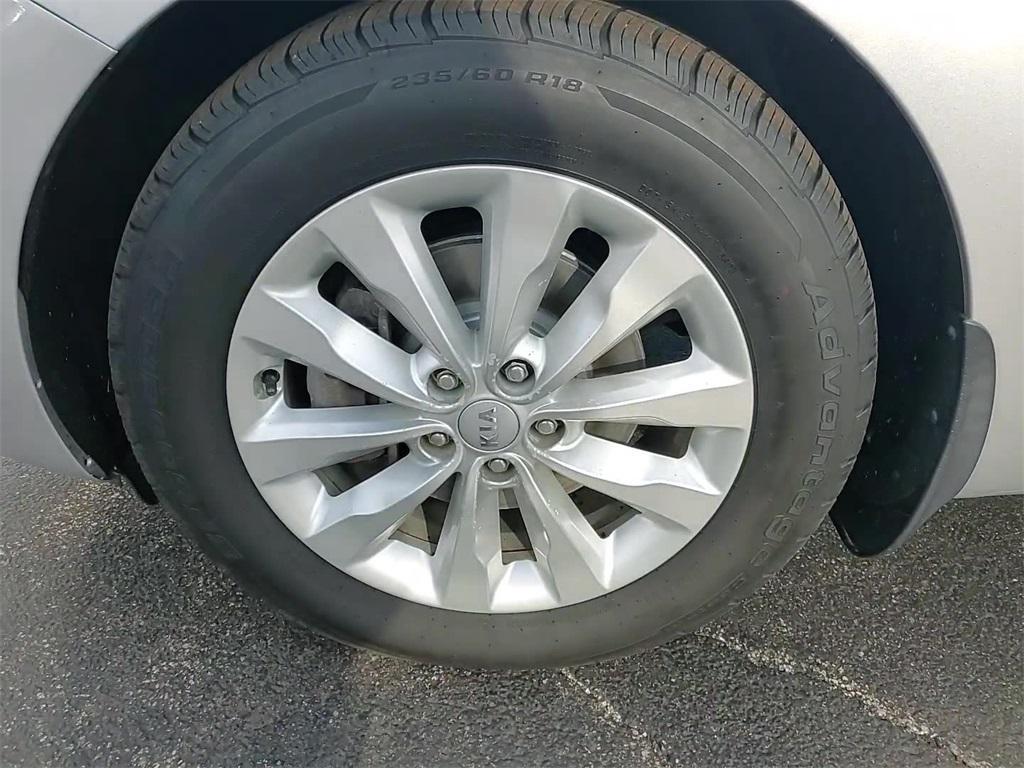 used 2017 Kia Sedona car, priced at $7,667