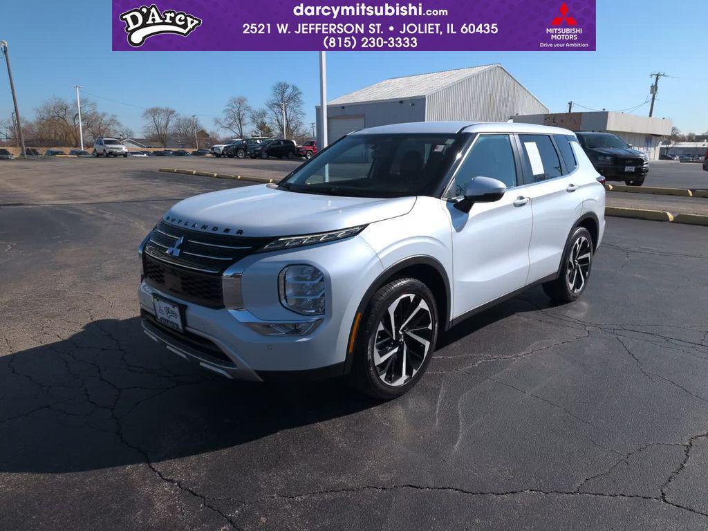 used 2023 Mitsubishi Outlander car, priced at $22,351