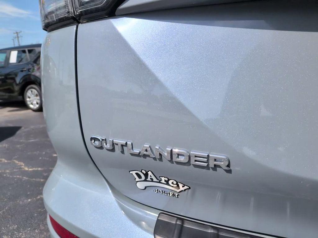 new 2026 Mitsubishi Outlander car, priced at $39,188