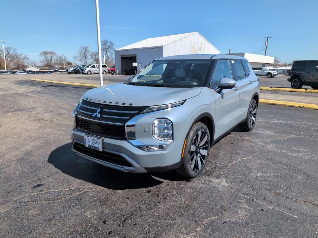 new 2026 Mitsubishi Outlander car, priced at $41,544
