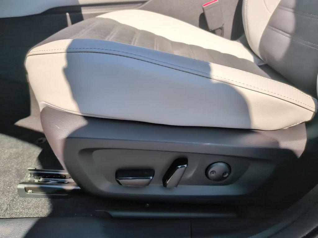 new 2026 Mitsubishi Outlander car, priced at $41,544