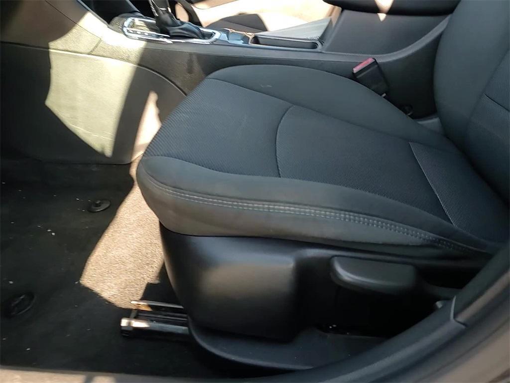 used 2016 Chevrolet Cruze car, priced at $9,500