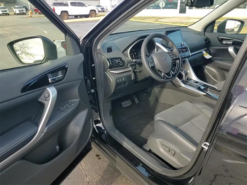 new 2026 Mitsubishi Eclipse Cross car