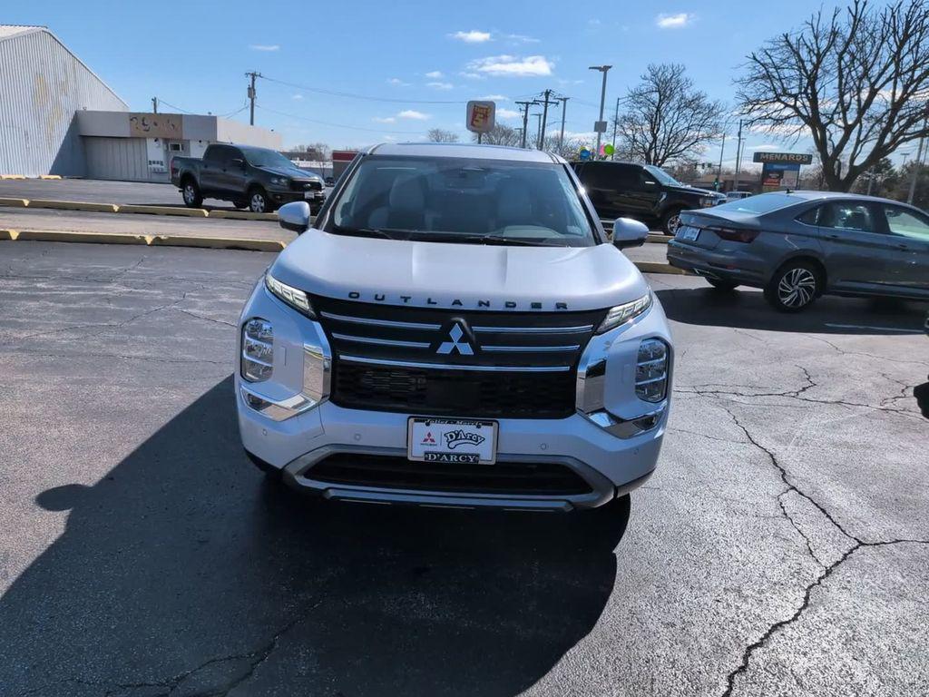 new 2026 Mitsubishi Outlander car, priced at $39,743