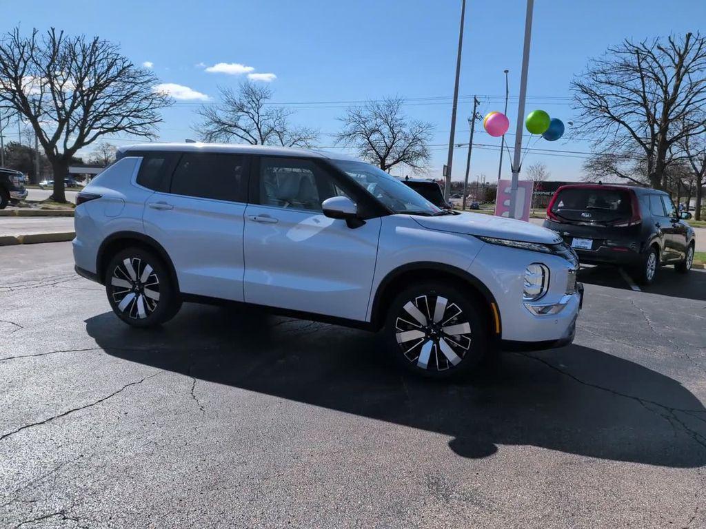 new 2026 Mitsubishi Outlander car, priced at $39,743