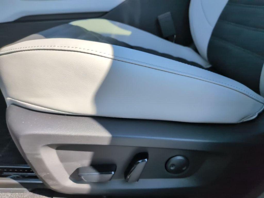 new 2026 Mitsubishi Outlander car, priced at $39,743