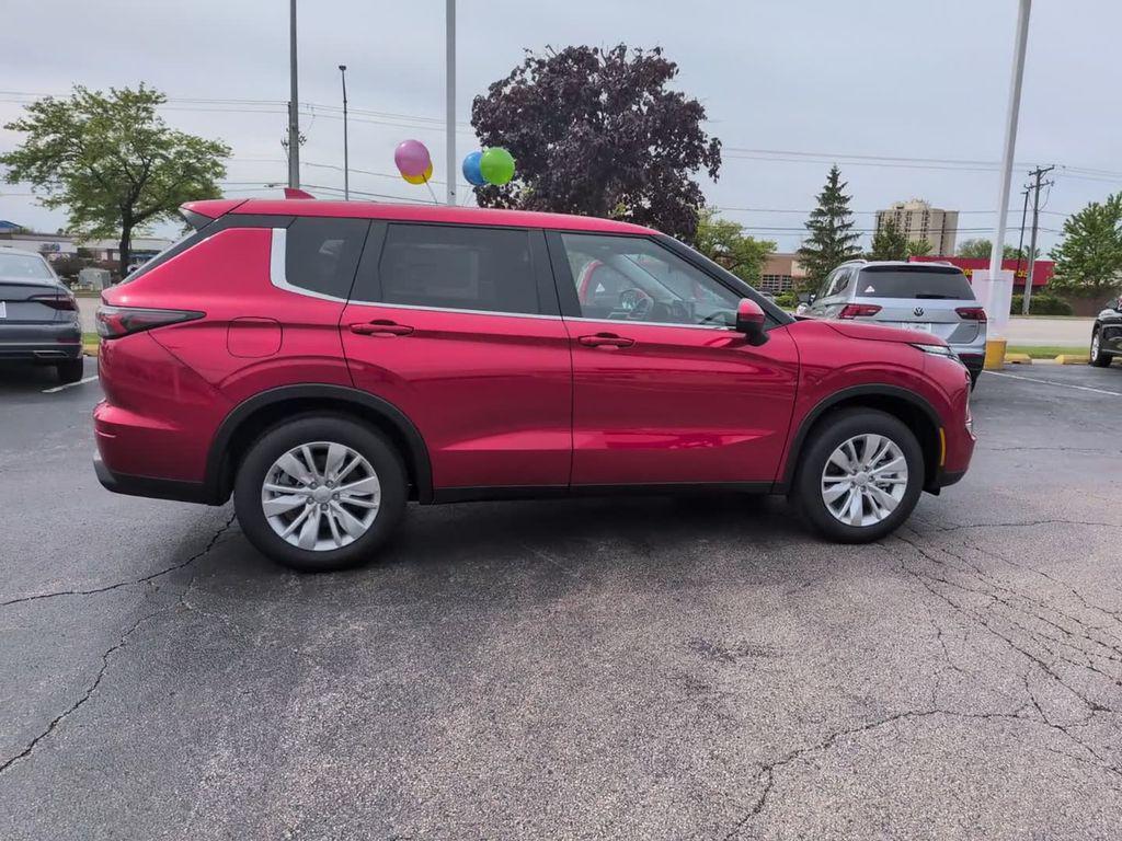 new 2026 Mitsubishi Outlander car, priced at $33,928
