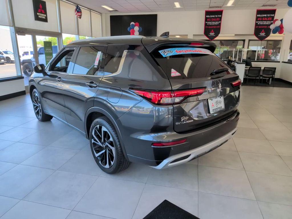 new 2025 Mitsubishi Outlander PHEV car, priced at $46,123