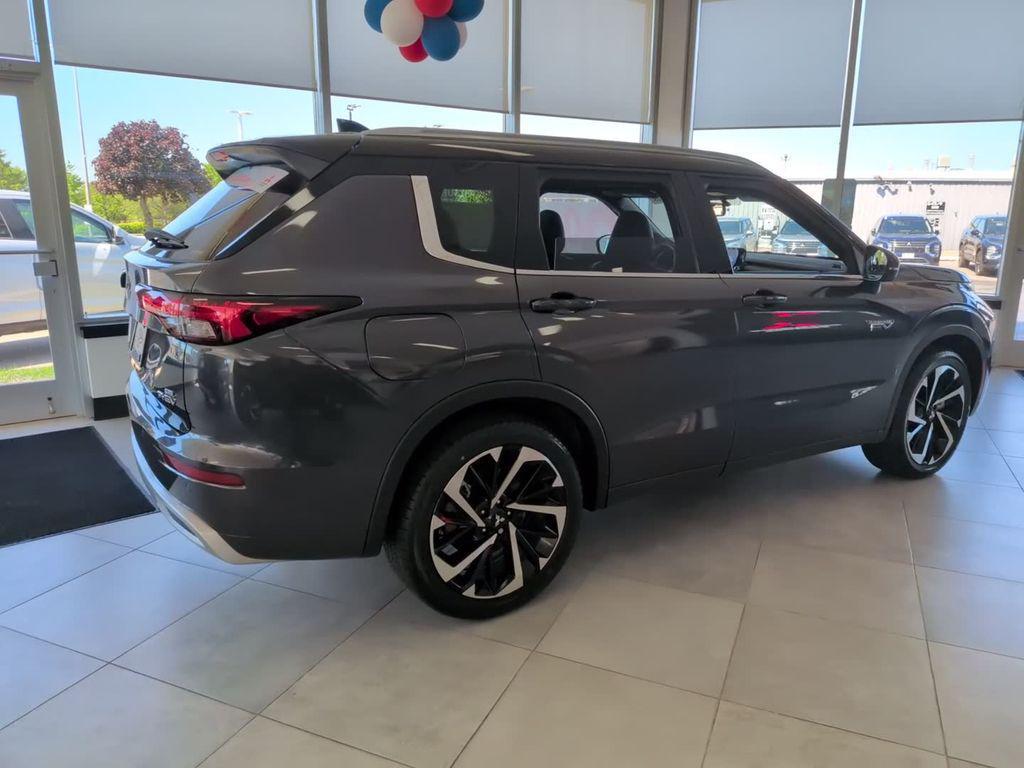new 2025 Mitsubishi Outlander PHEV car, priced at $46,123