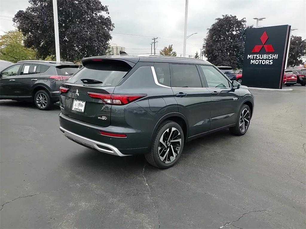 new 2025 Mitsubishi Outlander PHEV car, priced at $52,225