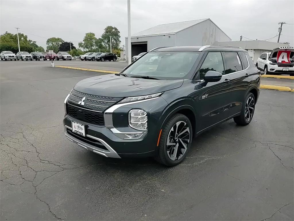 new 2025 Mitsubishi Outlander PHEV car, priced at $52,225