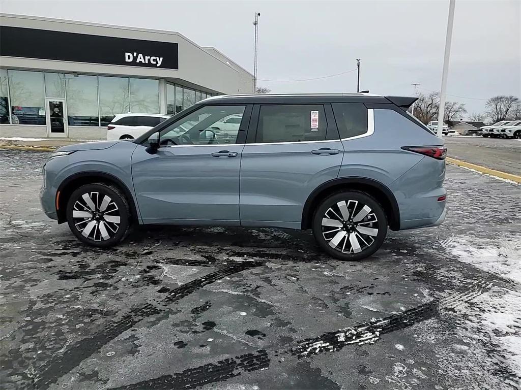 new 2026 Mitsubishi Outlander car