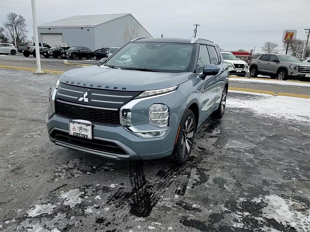 new 2026 Mitsubishi Outlander car