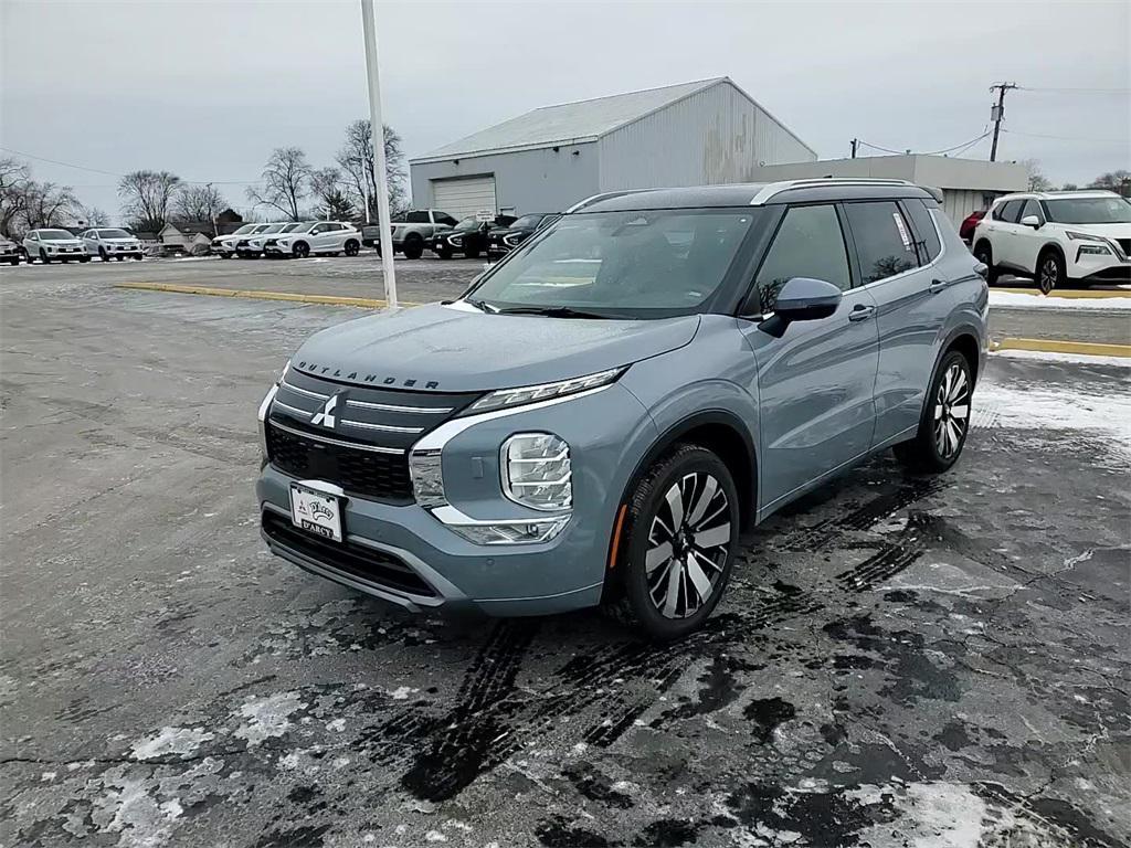 new 2026 Mitsubishi Outlander car