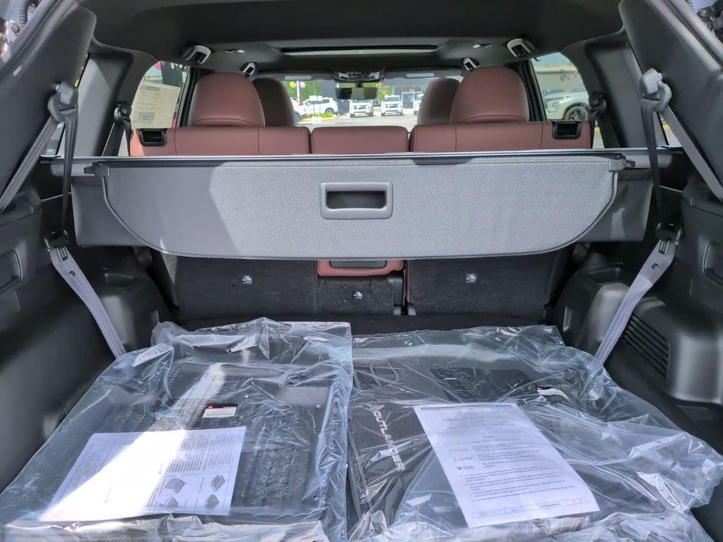 new 2026 Mitsubishi Outlander car, priced at $43,923