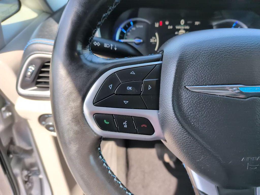 used 2021 Chrysler Pacifica Hybrid car, priced at $19,995