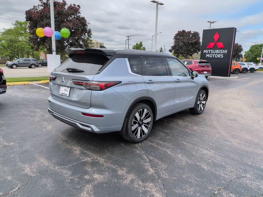 new 2026 Mitsubishi Outlander car, priced at $42,668
