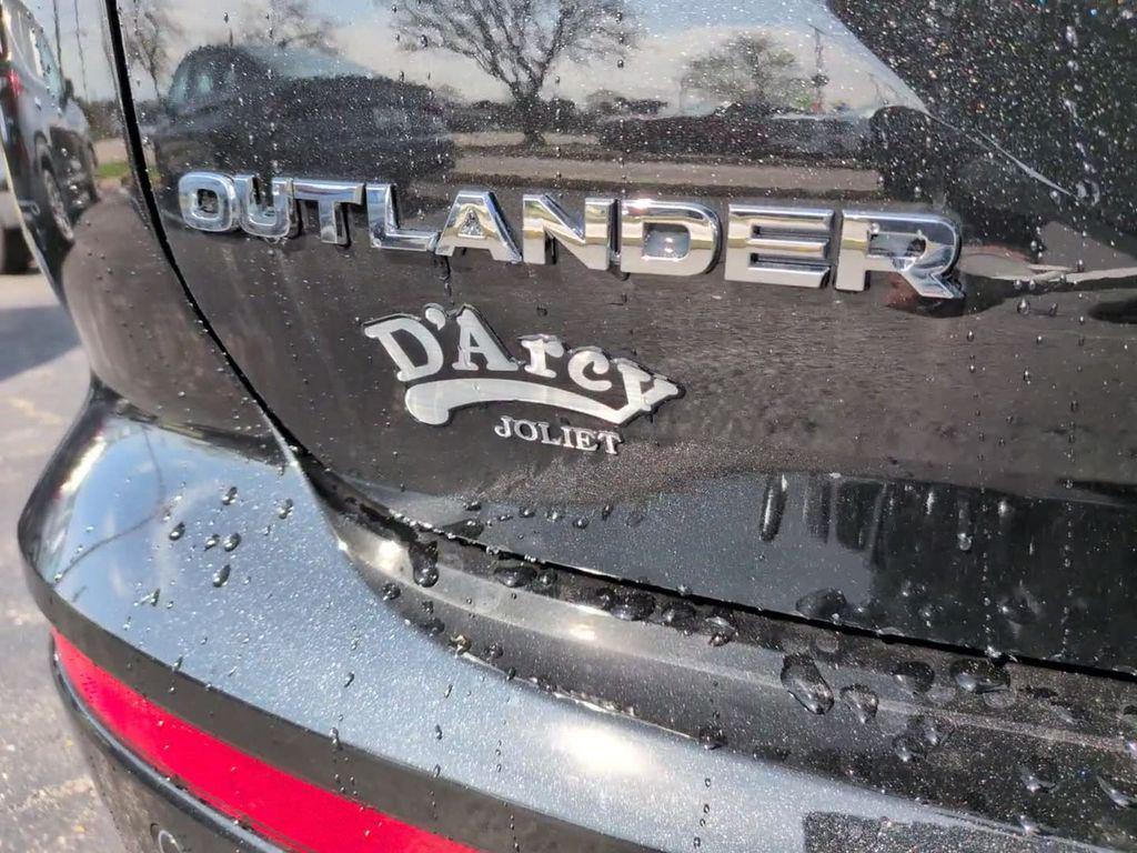 new 2026 Mitsubishi Outlander car, priced at $32,498