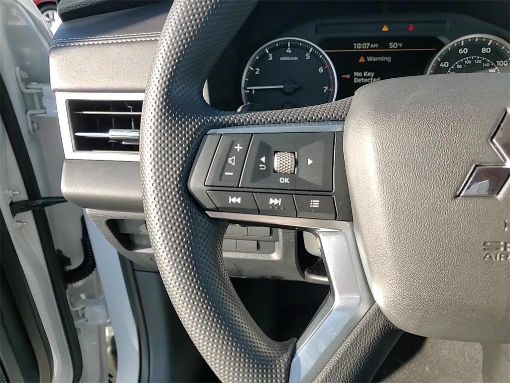 new 2025 Mitsubishi Outlander car, priced at $35,140