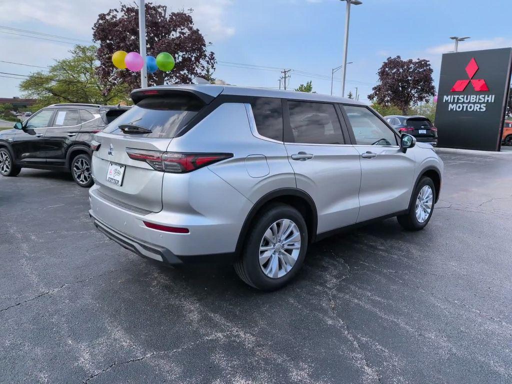 new 2026 Mitsubishi Outlander car, priced at $33,333