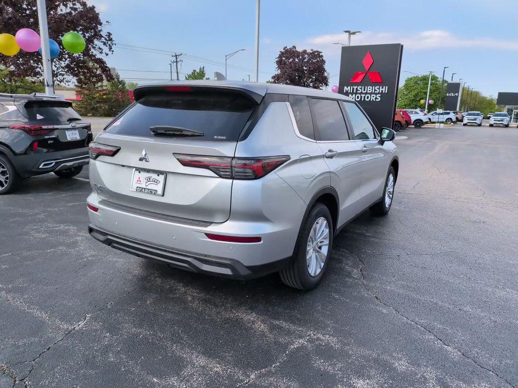 new 2026 Mitsubishi Outlander car, priced at $33,333