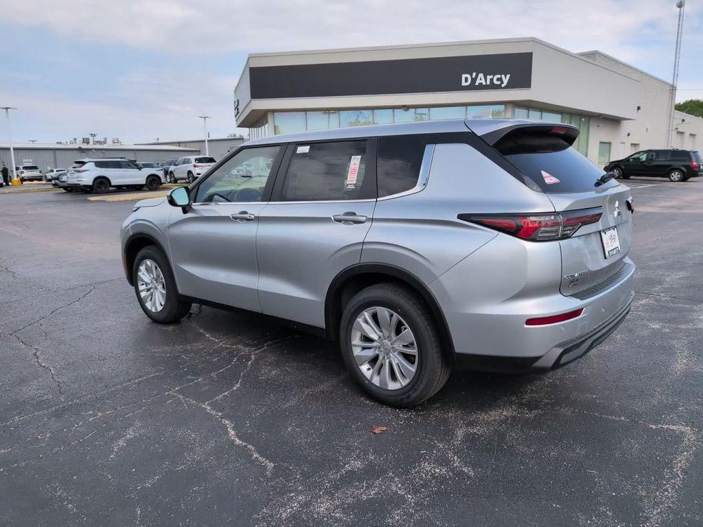 new 2026 Mitsubishi Outlander car, priced at $33,333