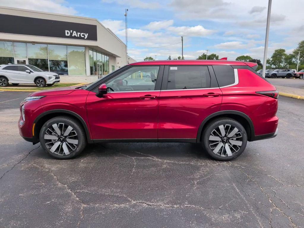 new 2026 Mitsubishi Outlander car, priced at $39,843