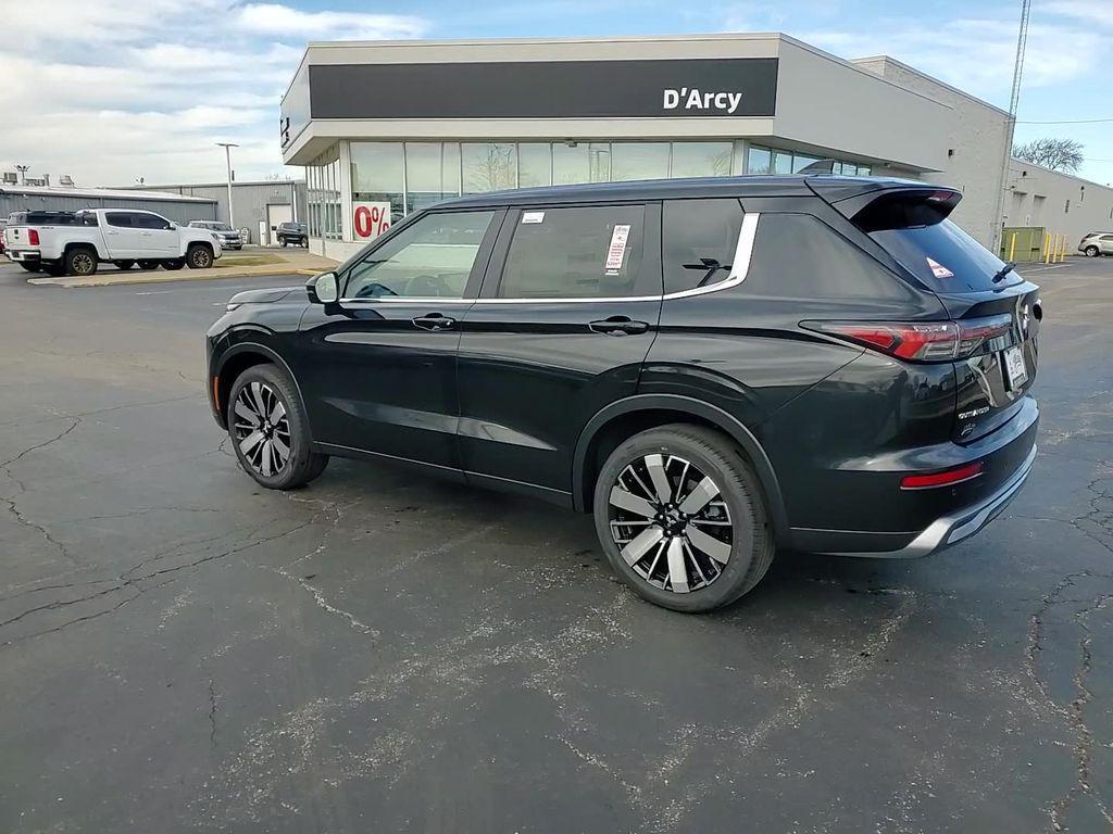 new 2026 Mitsubishi Outlander car, priced at $38,138