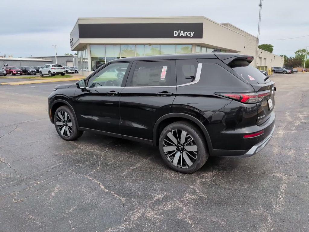 new 2026 Mitsubishi Outlander car, priced at $36,138