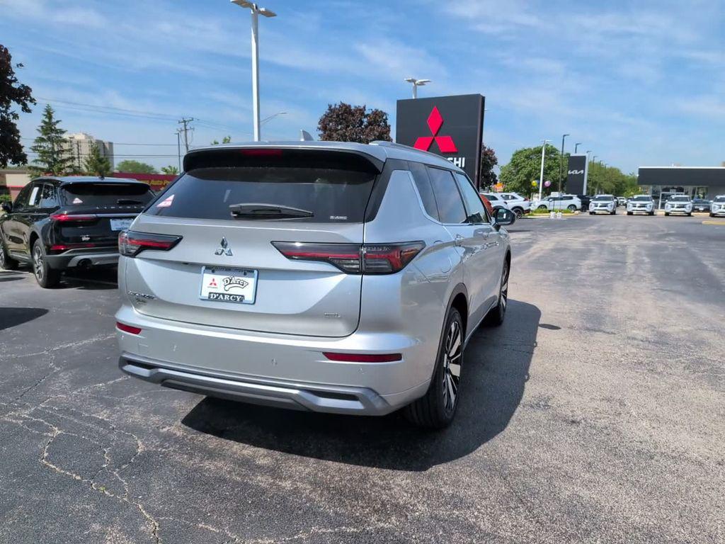 new 2026 Mitsubishi Outlander car, priced at $40,078