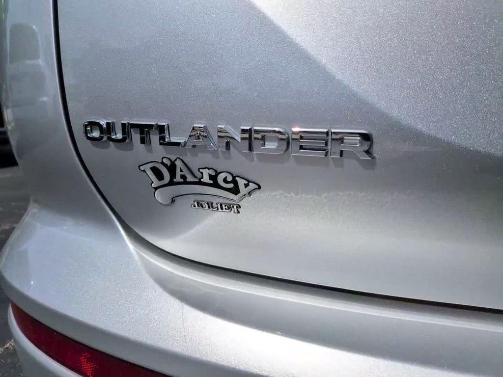 new 2026 Mitsubishi Outlander car, priced at $40,078