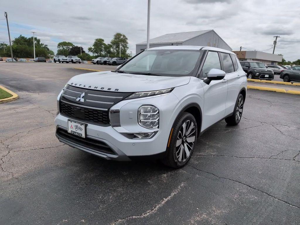 new 2026 Mitsubishi Outlander car, priced at $39,743