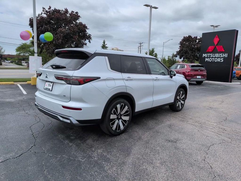new 2026 Mitsubishi Outlander car, priced at $39,743