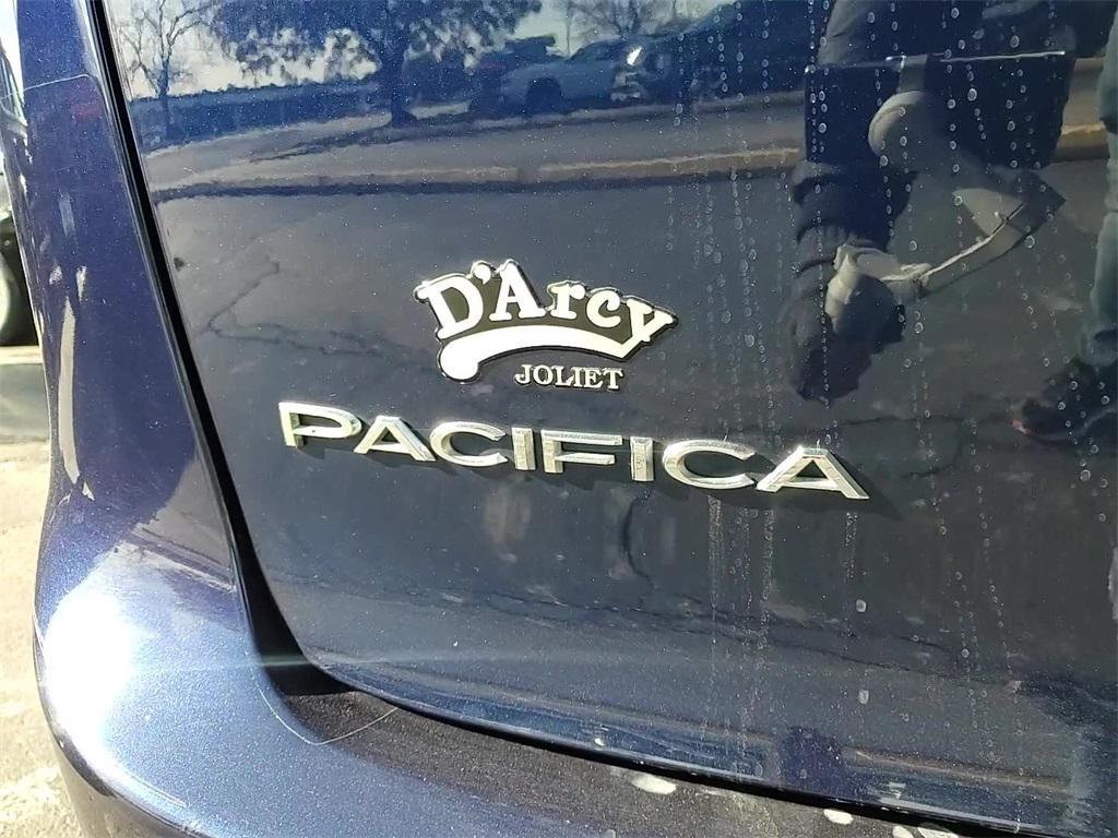 used 2017 Chrysler Pacifica car, priced at $9,900
