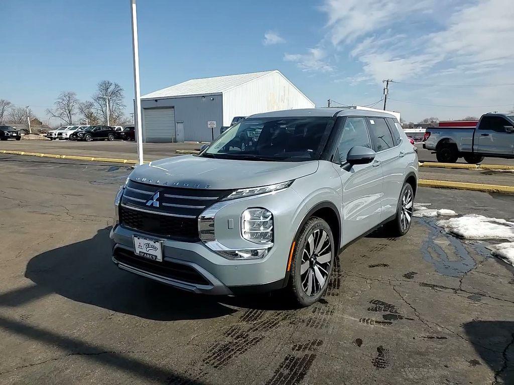 new 2026 Mitsubishi Outlander car, priced at $36,338